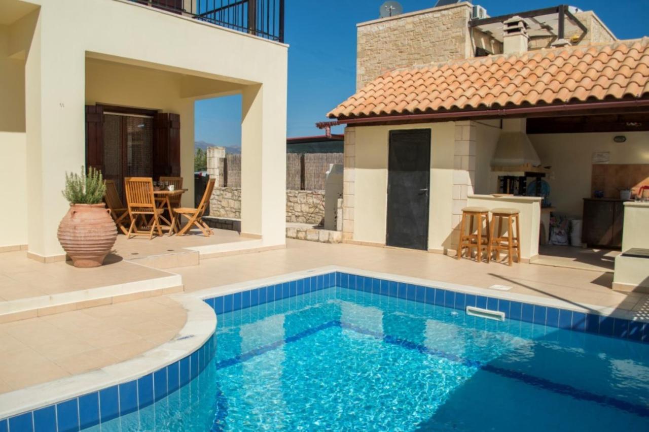 Villa Darmarohori Homeleader מראה חיצוני תמונה